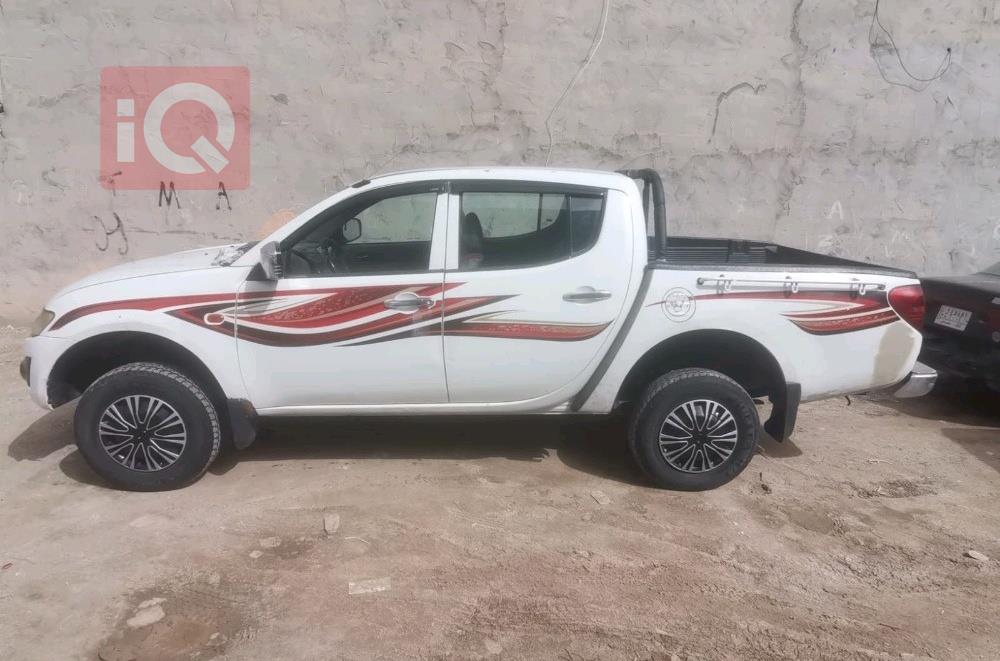 ميتسوبيشي L200